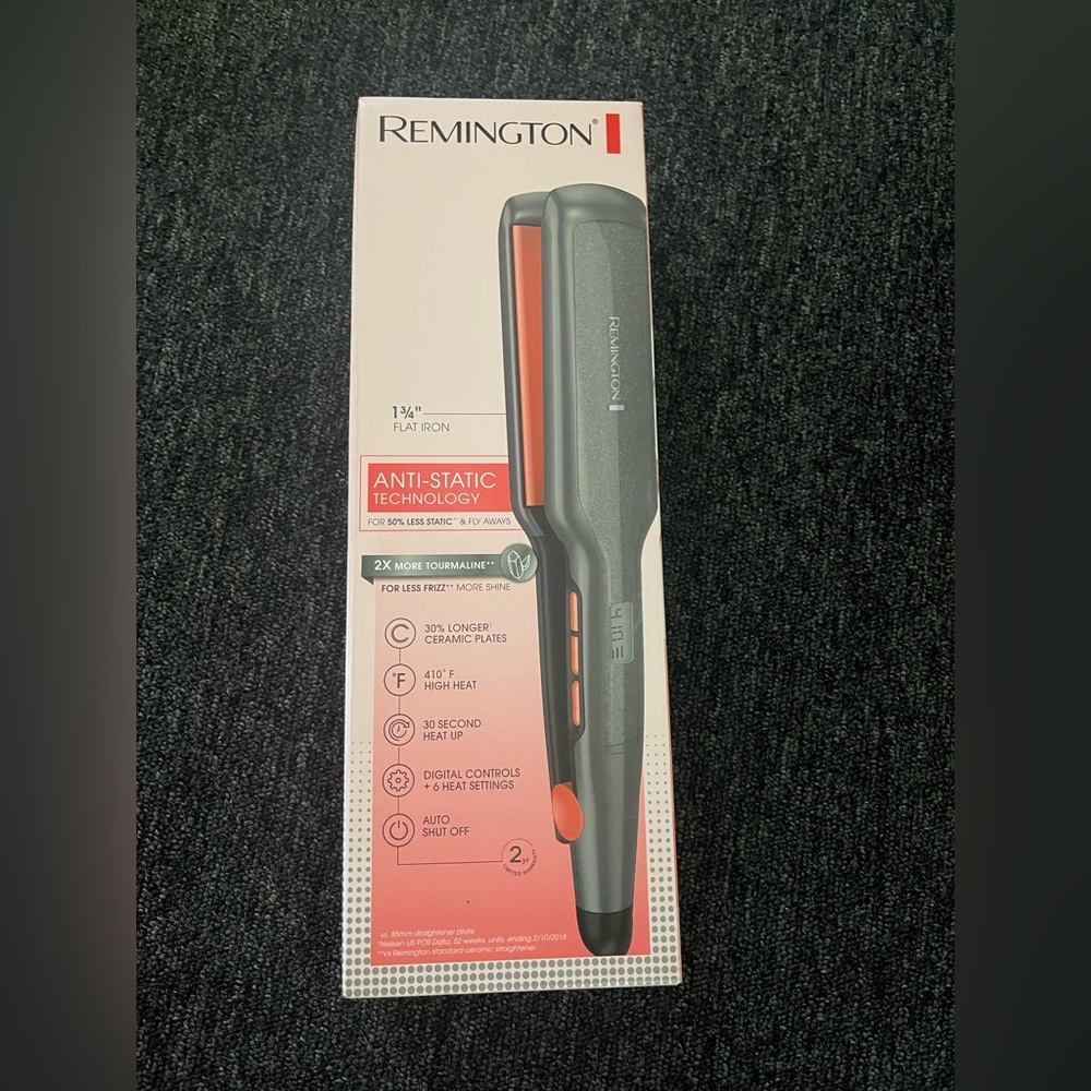 Remington 1 ¾" Flat Iron w/ Anti-Static
Technology, Titanium Coating & 410°F Hea